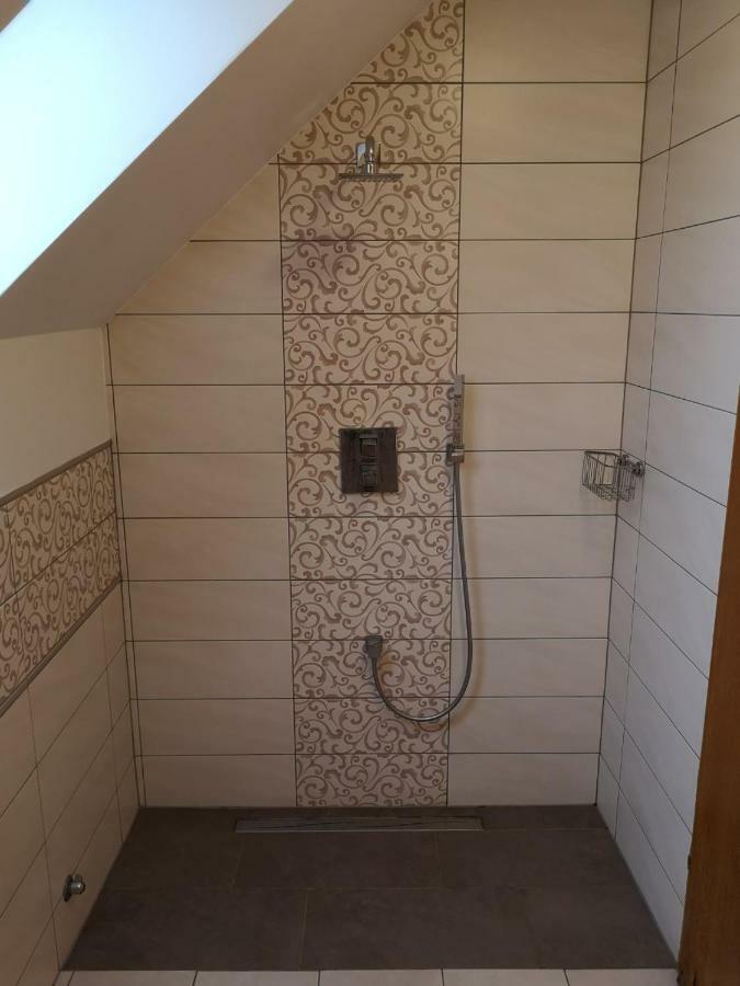 Entire House Iris & Arnika Vila Bled Exterior foto