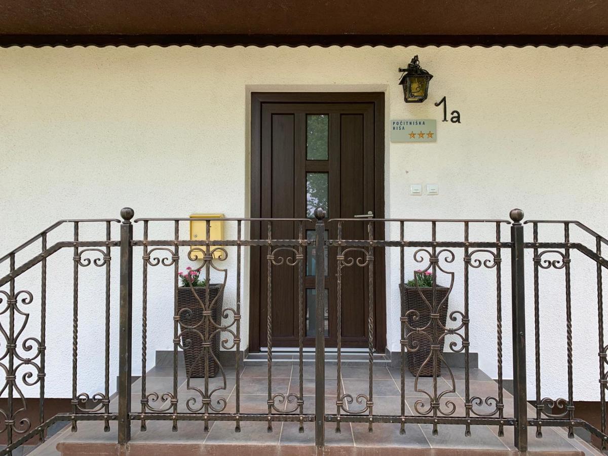 Entire House Iris & Arnika Vila Bled Exterior foto